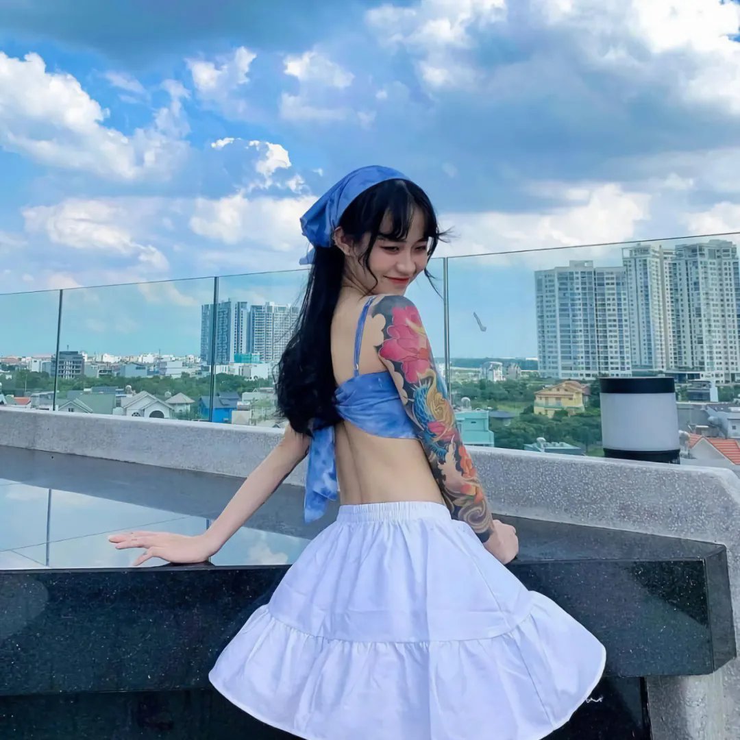 如月疑云 海报